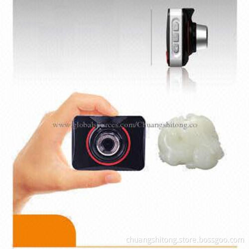 Auto-on/off dash camera, good night vision, 1,920 x 1,080P real time recording